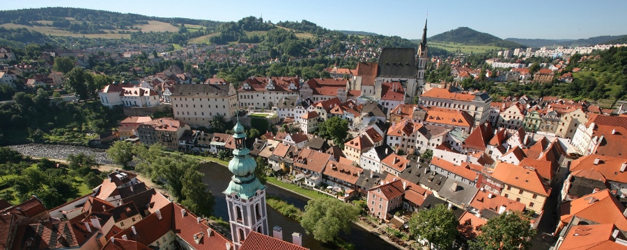 空から見たチェコ共和国プラハの街